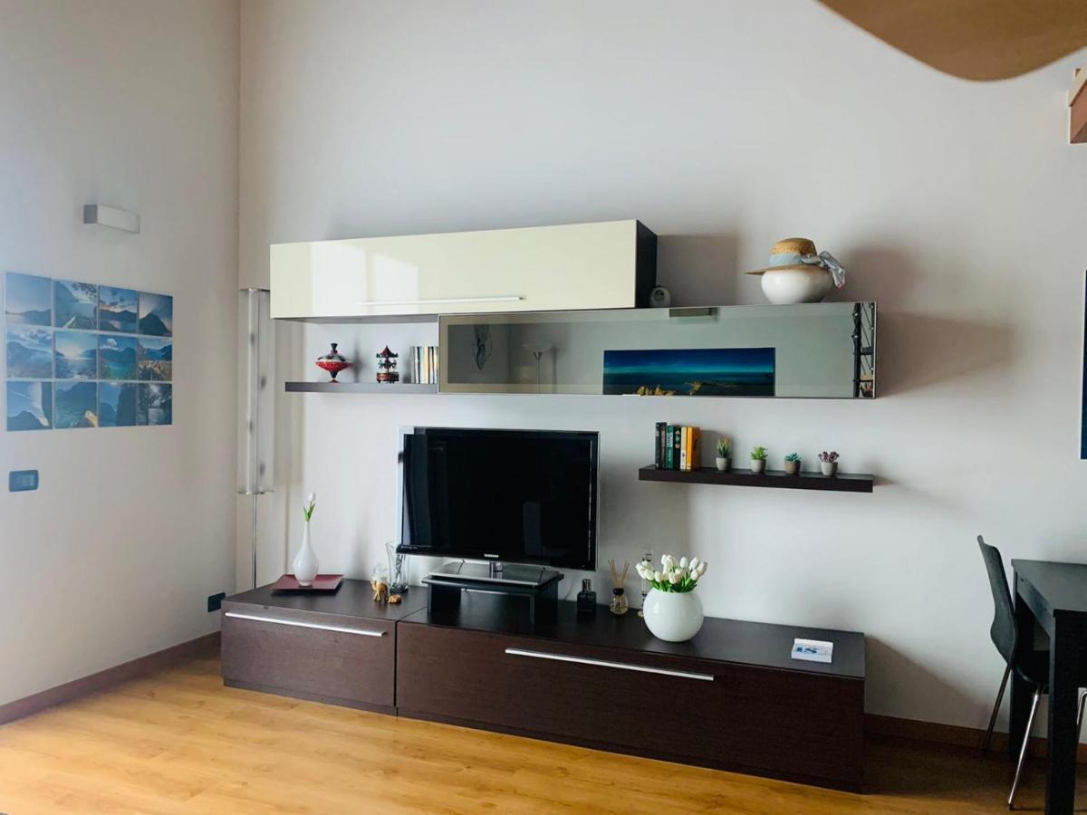 Iseolakerental - La Rocca Castro  ภายนอก รูปภาพ