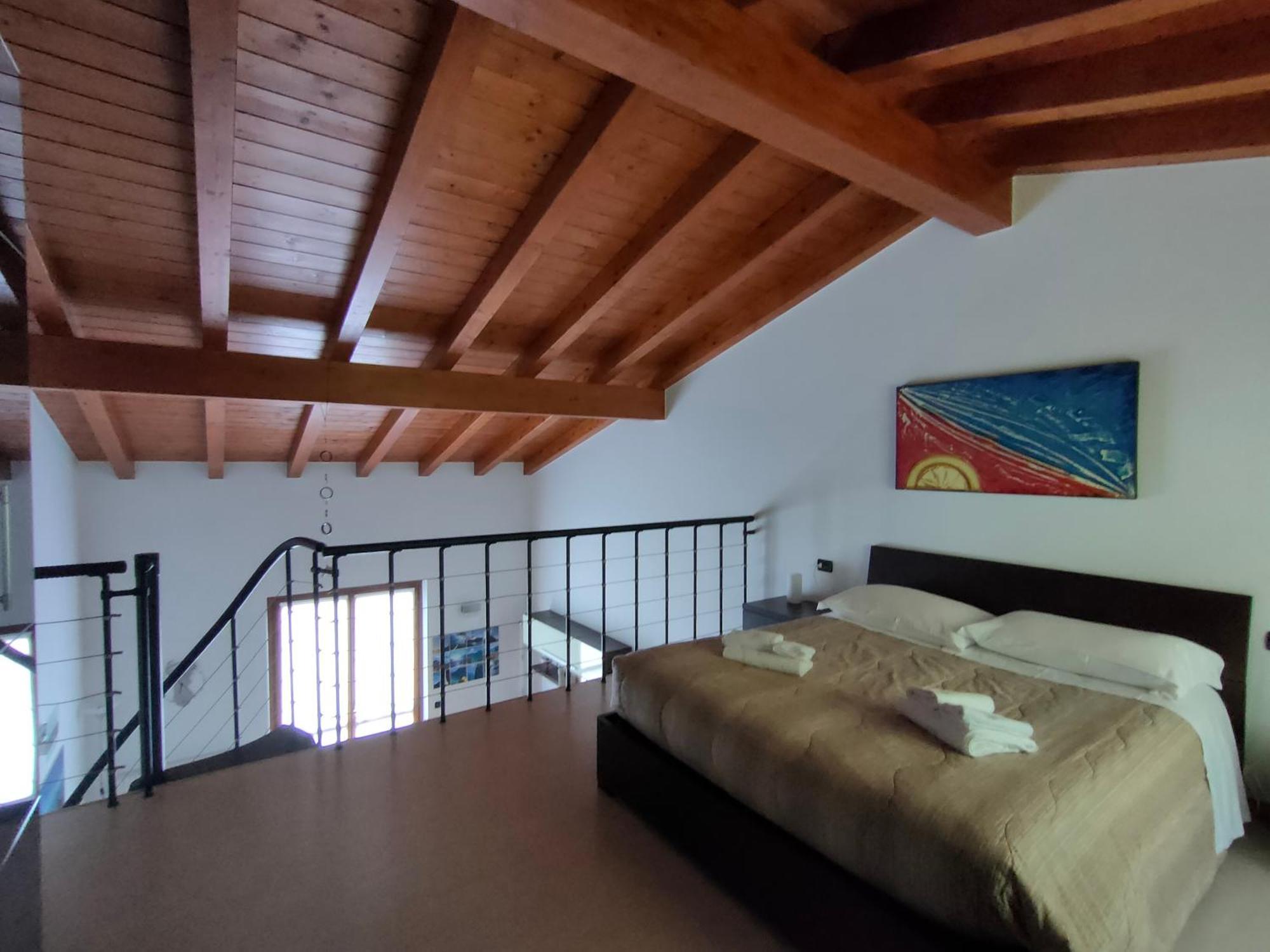 Iseolakerental - La Rocca Castro  ภายนอก รูปภาพ