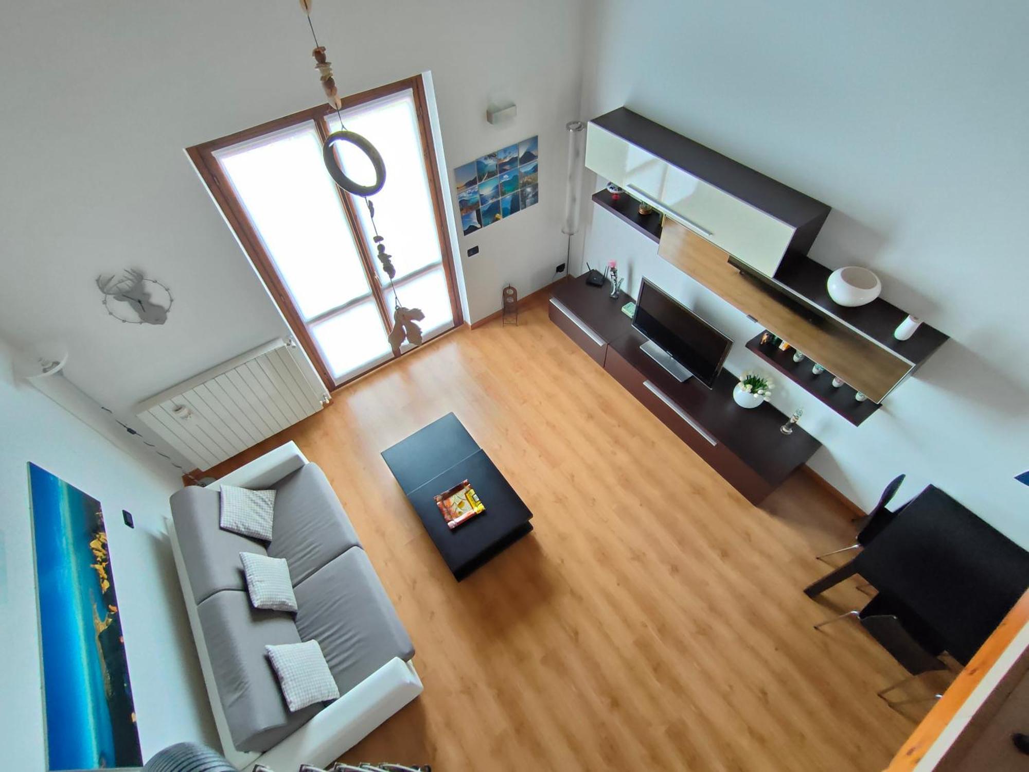 Iseolakerental - La Rocca Castro  ภายนอก รูปภาพ